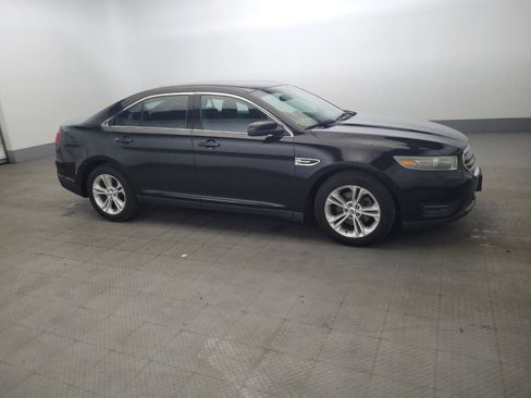 Used 2014 Ford Taurus SEL w/ Equipment Group 201A FWD image 11