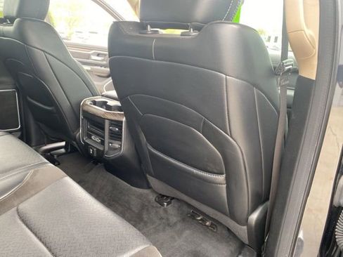 Used 2020 RAM 1500 Laramie AWD/4WD image 32