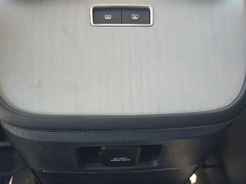 Used 2025 Lincoln Navigator Reserve AWD/4WD image 19