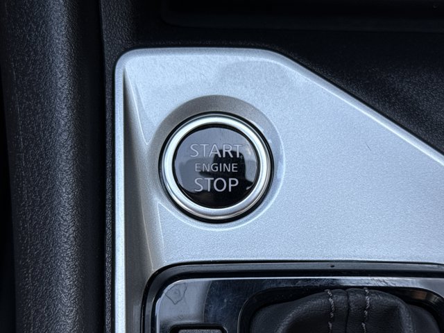Certified 2025 Nissan Altima 2.5 S FWD image 17