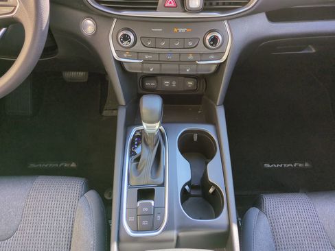 Used 2020 Hyundai Santa Fe SEL image 18