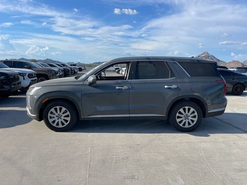 Used 2025 Hyundai Palisade SEL FWD image 4