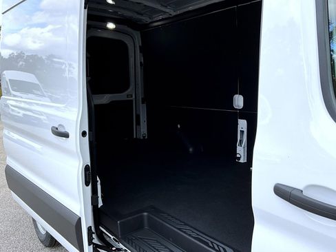 New 2026 Ford Transit 250 148 Medium Roof w/ Load Area Protection Package image 10