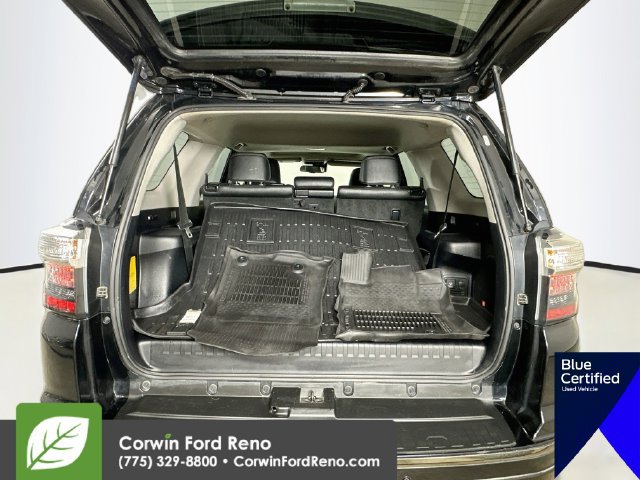 Used 2021 Toyota 4Runner Nightshade AWD/4WD image 33