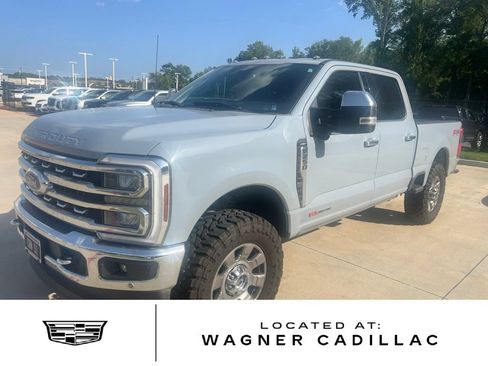 Used 2024 Ford F250 Lariat w/ Lariat Ultimate Package AWD/4WD image 1