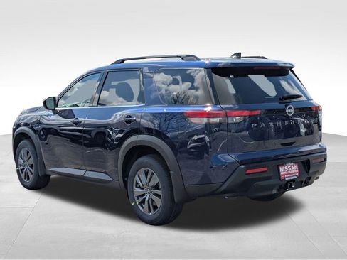 New 2026 Nissan Pathfinder SV w/ SV Premium Package image 11