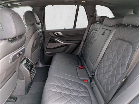 New 2026 BMW X5 sDrive40i w/ M Sport Package RWD image 17