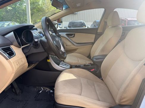 Used 2012 Hyundai Elantra GLS w/ Preferred Pkg 3 FWD image 9