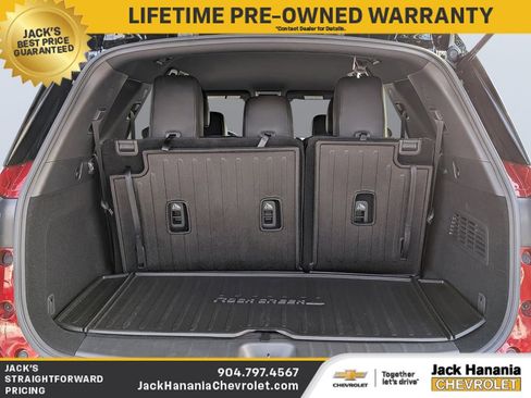 Used 2023 Nissan Pathfinder SV image 13