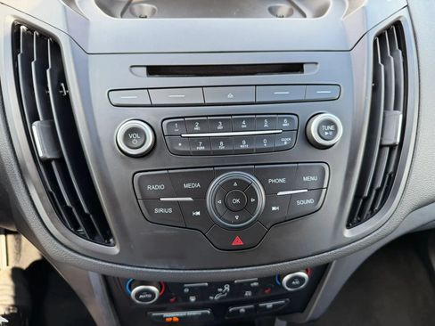 Used 2018 Ford Escape SE FWD image 24