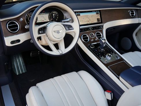 New 2026 Bentley Continental GTC image 2