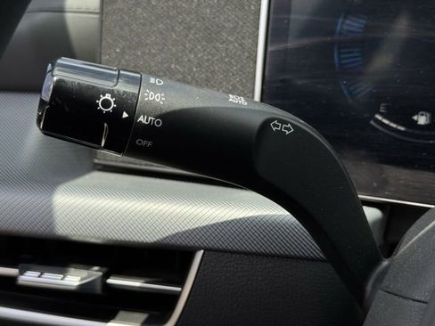 Used 2025 Hyundai Sonata SEL FWD image 23