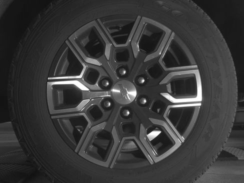 Used 2023 Chevrolet Colorado LT w/ LT Convenience Package III RWD image 11