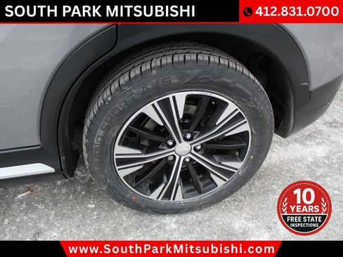 Used 2019 Mitsubishi Eclipse Cross SE image 28
