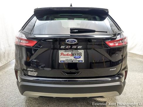 Used 2024 Ford Edge SEL w/ Convenience Package AWD/4WD image 6