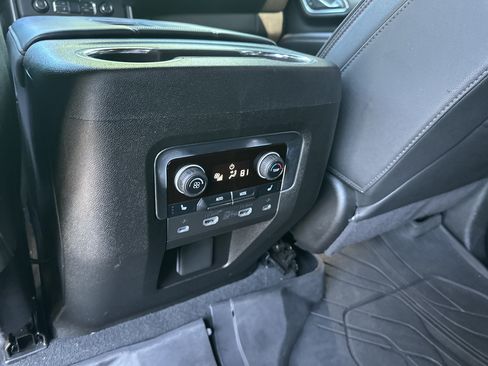 Used 2024 Chevrolet Suburban RST w/ Luxury Package AWD/4WD image 21