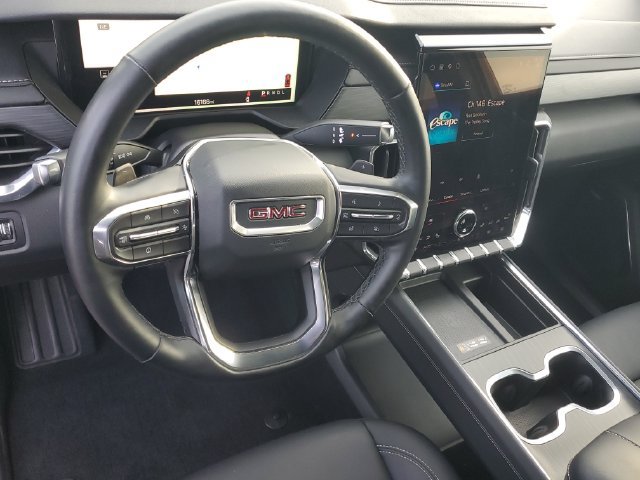 Used 2024 GMC Acadia Elevation w/ LPO, Floor Liner Package FWD image 18