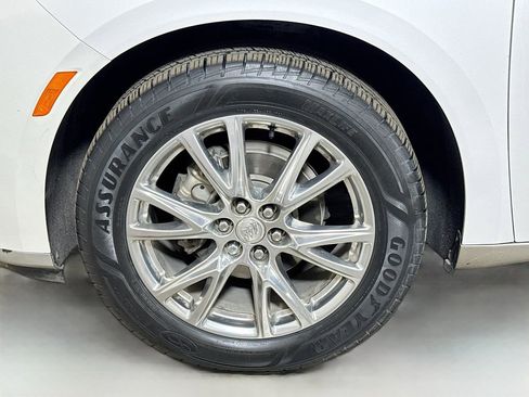 Used 2022 Buick Enclave Premium w/ Experience Buick Package image 32