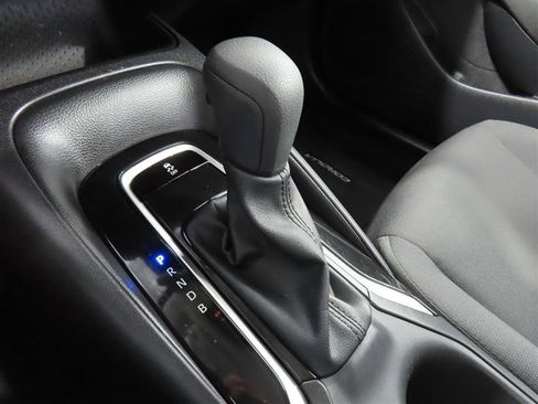 Used 2026 Toyota Corolla LE FWD image 27