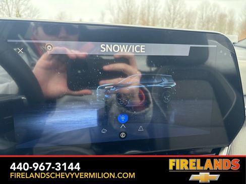 New 2026 Chevrolet Equinox LT w/ Convenience Package II image 34