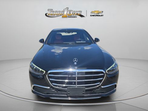 Used 2023 Mercedes-Benz S 500 4MATIC image 2