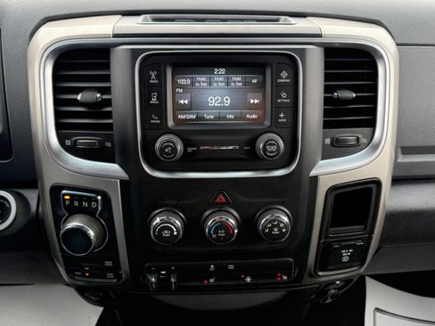 Used 2017 RAM 1500 Classic SLT w/ Luxury Group AWD/4WD image 21