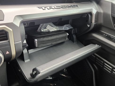 Used 2026 Toyota Tacoma TRD Sport RWD image 23