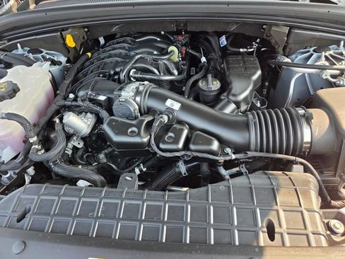 Used 2025 Jeep Grand Cherokee L Altitude RWD image 28