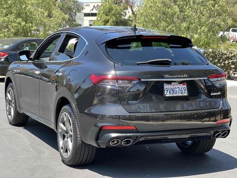 Used 2023 Maserati Levante Modena AWD/4WD image 22