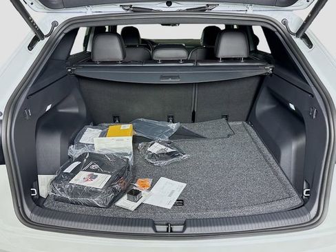 New 2026 Volkswagen Atlas Cross Sport SEL R-Line image 26