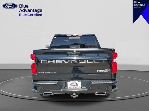 Used 2020 Chevrolet Silverado 1500 High Country w/ Technology Package AWD/4WD image 6
