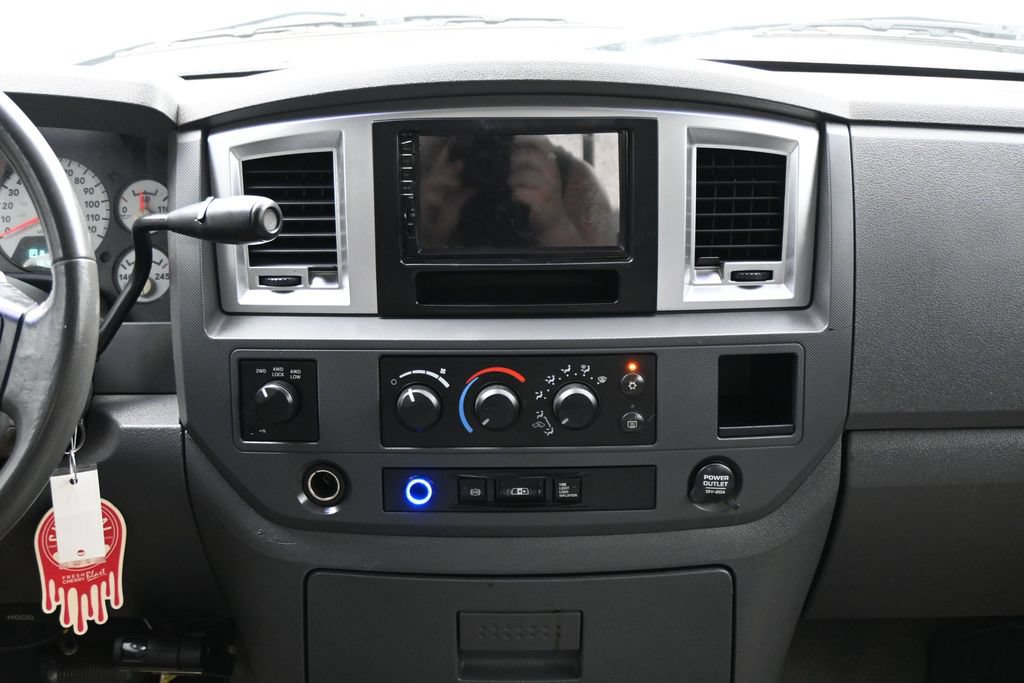Used 2009 Dodge Ram 2500 Truck SLT w/ Popular Equipment Group AWD/4WD image 18
