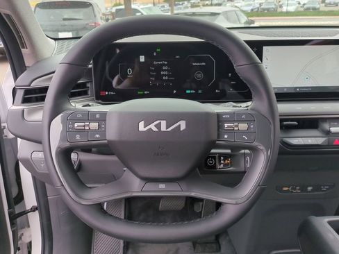 New 2026 Kia EV9 Light image 14