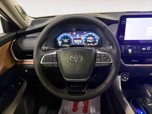 New 2026 Toyota Grand Highlander Platinum image 15