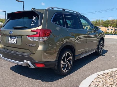 Used 2023 Subaru Forester Touring AWD/4WD image 5