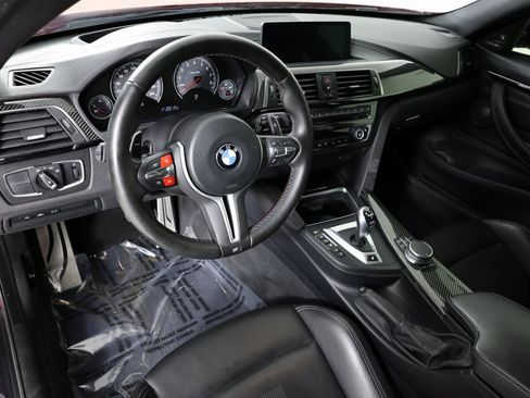 Used 2018 BMW M4 Coupe image 22
