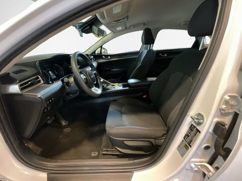 Used 2022 Kia K5 LXS FWD image 12