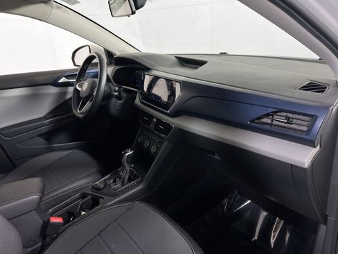Used 2022 Volkswagen Taos SE image 28
