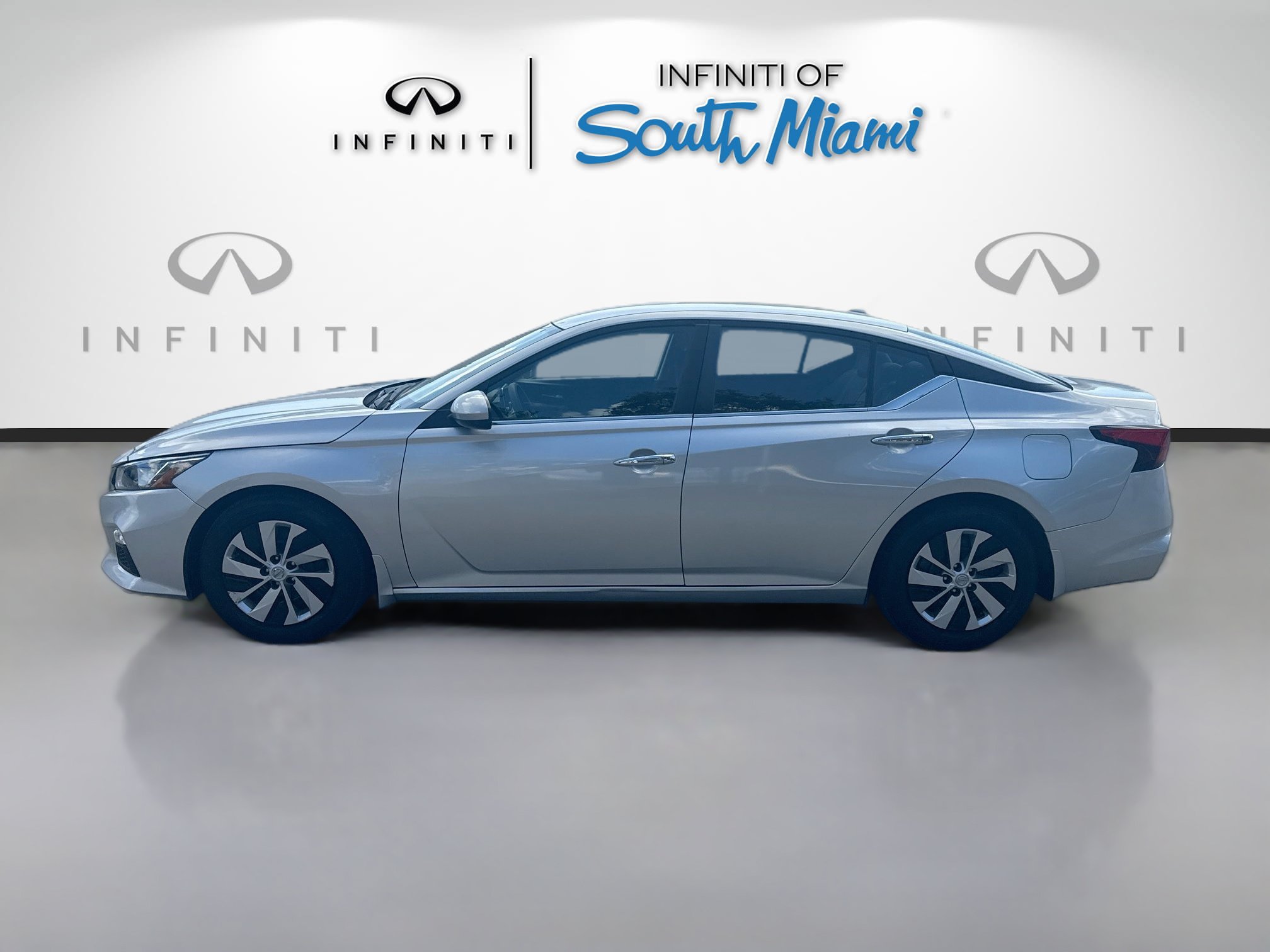 Used 2019 Nissan Altima 2.5 S FWD image 4