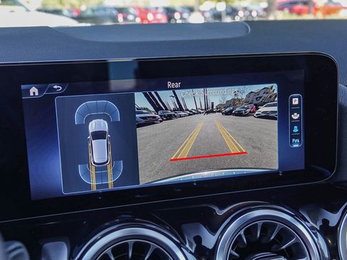 Certified 2025 Mercedes-Benz GLA 250 image 23