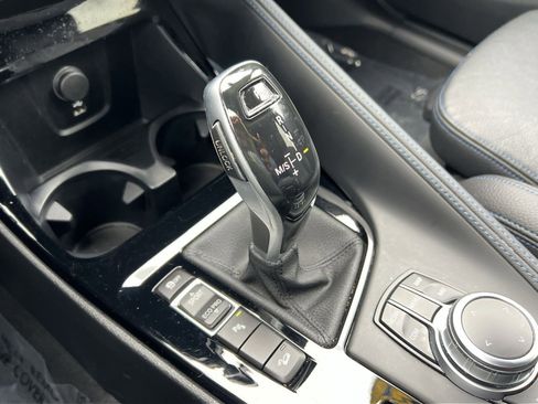 Used 2022 BMW X1 xDrive28i w/ M Sport Package image 19