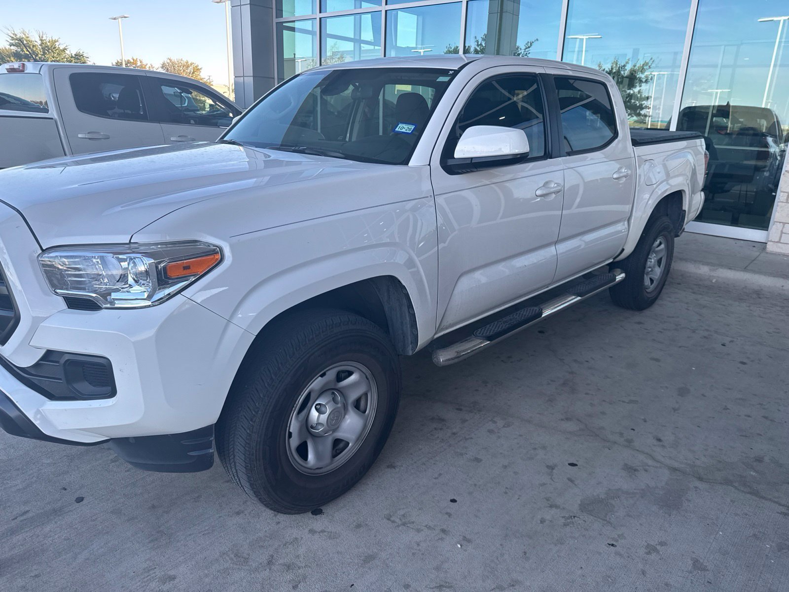 Used 2018 Toyota Tacoma SR w/ SR Convenience Package RWD image 1
