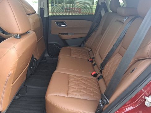 New 2026 Nissan Rogue Platinum AWD/4WD image 30