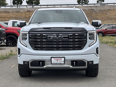 New 2026 GMC Sierra 1500 Denali Ultimate AWD/4WD image 2
