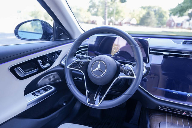 Used 2026 Mercedes-Benz E 450 4MATIC Sedan image 30