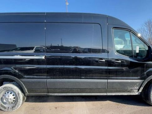 New 2026 Ford Transit 250 148 Medium Roof Extended AWD image 9