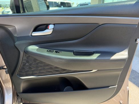 Used 2020 Hyundai Santa Fe SEL w/ Convenience Package FWD image 16