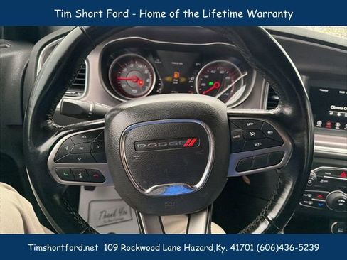 Used 2021 Dodge Charger SXT w/ Leather Interior Group image 17