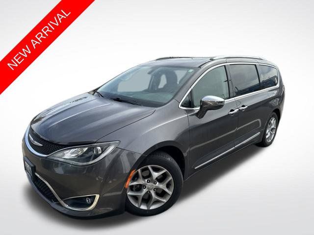 Used 2019 Chrysler Pacifica Limited FWD image 1