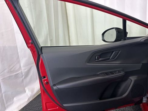 New 2026 Toyota Prius FWD image 15